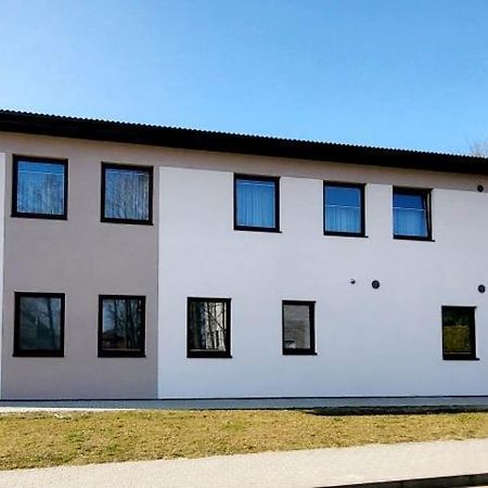 Sveciu Namai "Robeda House" Hotel Kybartai Exterior photo