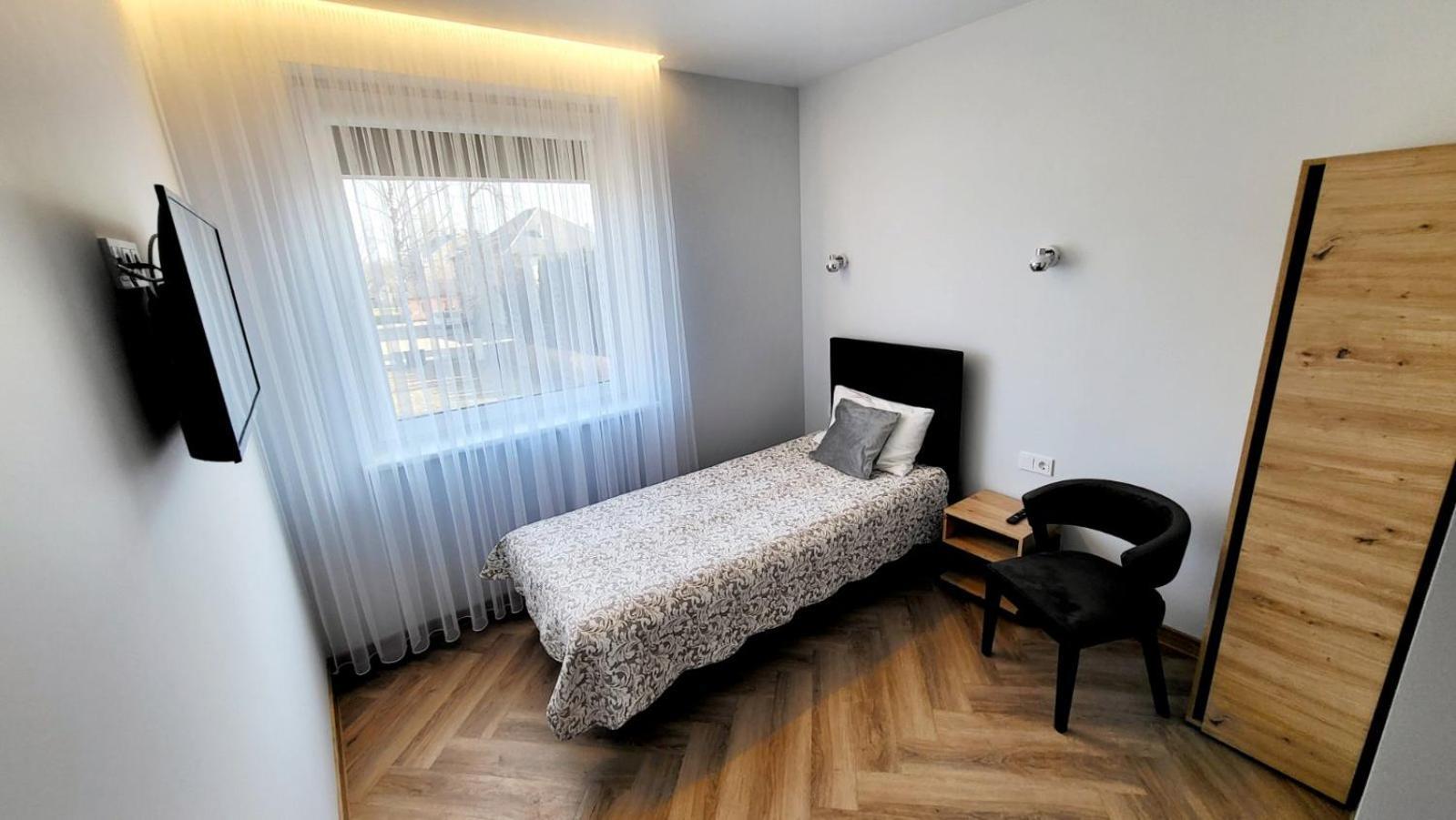 Sveciu Namai "Robeda House" Hotel Kybartai Exterior photo